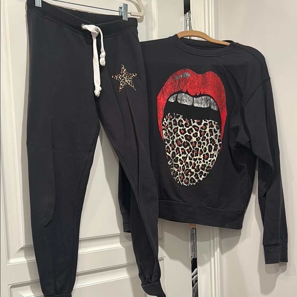 Prince Peter collection Black Sweatshirt and Joggers Set with Red and Leopard